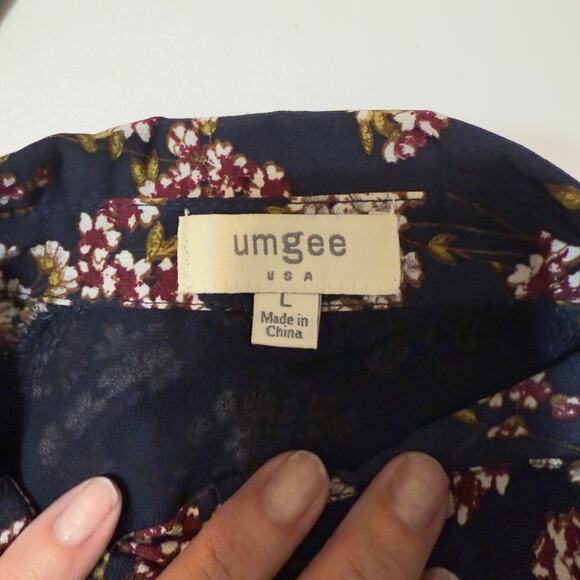 Umgee Women's Size L Black Floral Flowy Button Up Blouse w/ Lace Trim  3464 - Picture 10 of 10